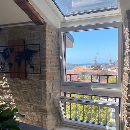 Apartamento Castropola Views With Private Parking Exterior foto