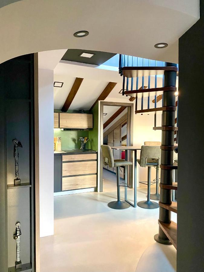 Apartamento Castropola Views With Private Parking Exterior foto