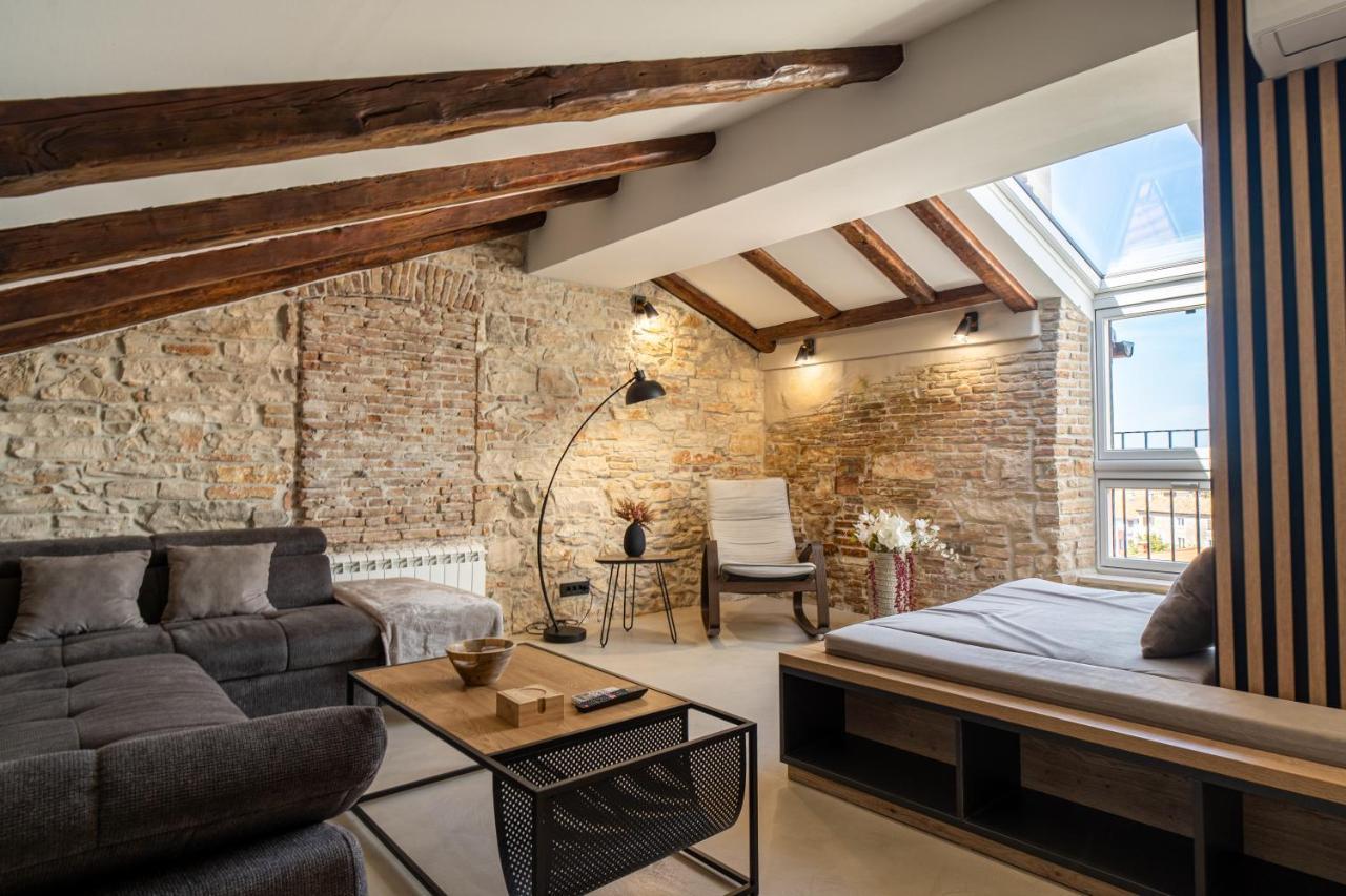 Apartamento Castropola Views With Private Parking Exterior foto