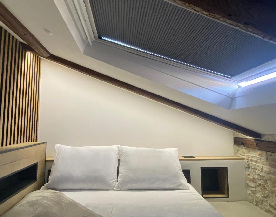 Apartamento Castropola Views With Private Parking Exterior foto